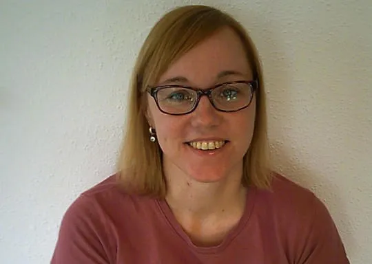 Caroline-Bichler Caroline-Bichler
